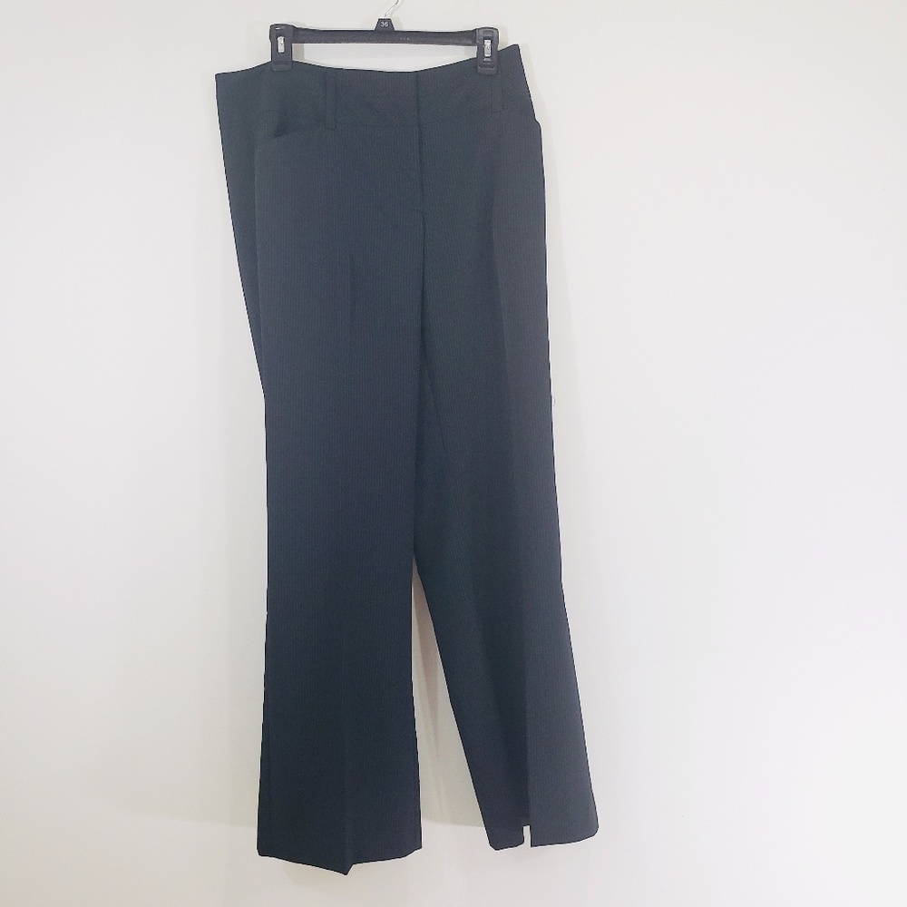 First Option Women’s Sz 12 Black Slacks NWT